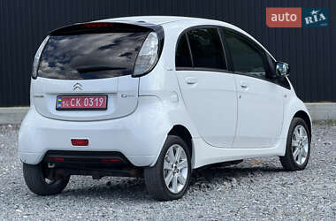 Хэтчбек Citroen C-Zero 2011 в 