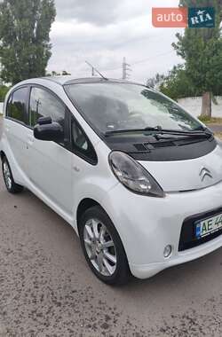 Хетчбек Citroen C-Zero 2011 в 