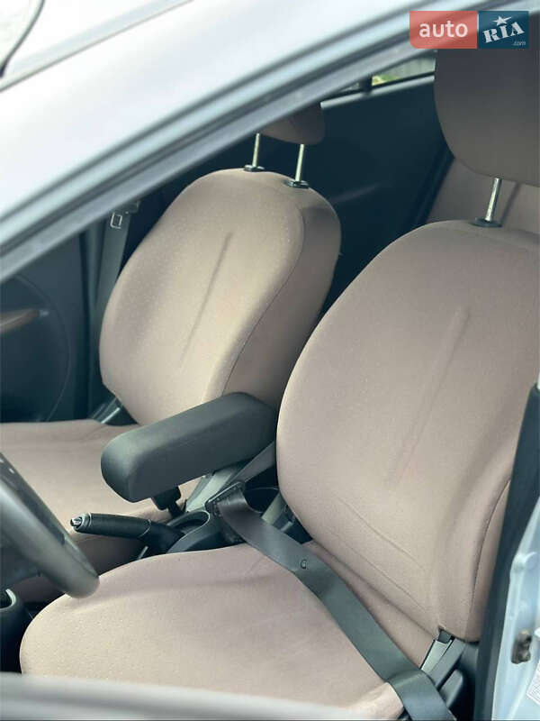 Хетчбек Citroen C-Zero 2012 в Володимирі