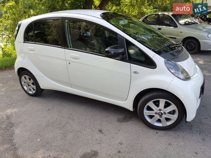 Хэтчбек Citroen C-Zero 2012 в Луцке