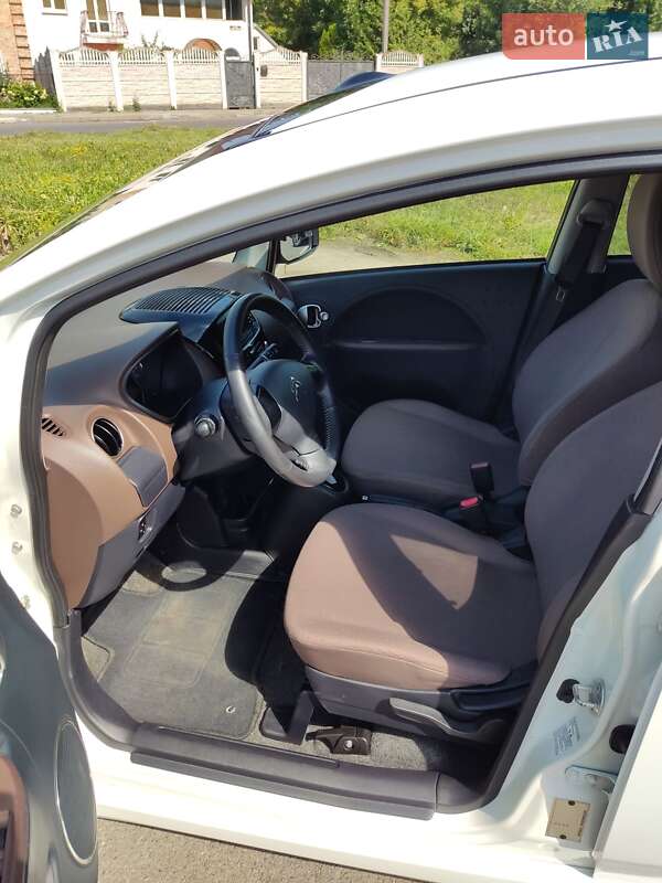 Хэтчбек Citroen C-Zero 2012 в Луцке