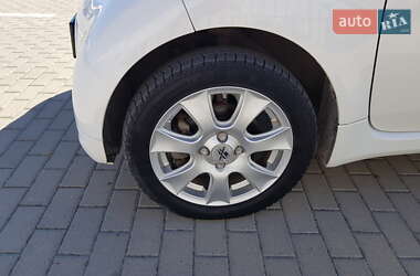 Хэтчбек Citroen C-Zero 2017 в 