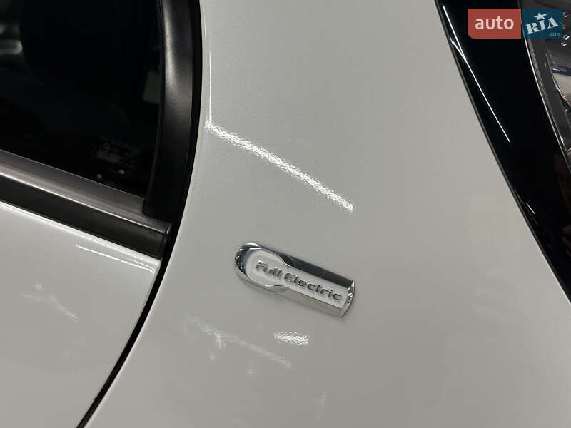 Хэтчбек Citroen C-Zero 2015 в Владимире