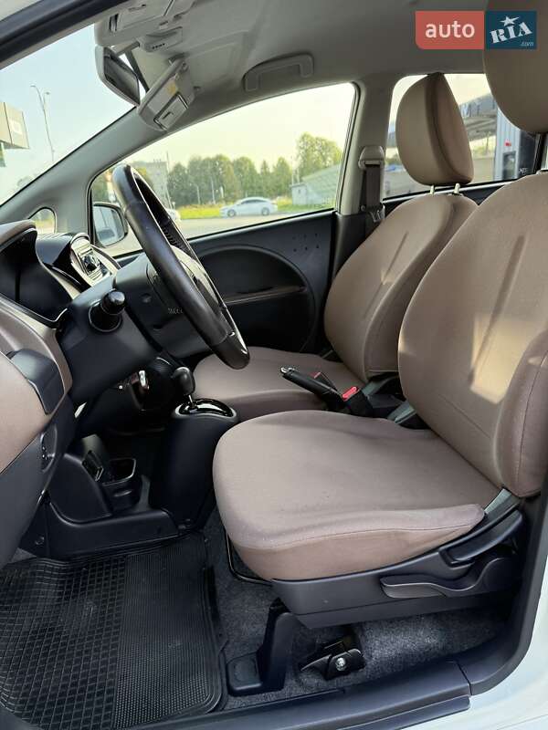 Хэтчбек Citroen C-Zero 2014 в Владимире