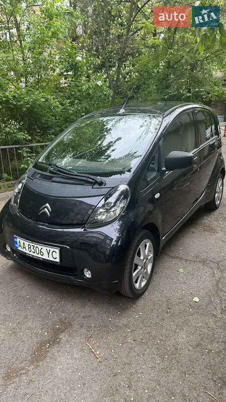 Хэтчбек Citroen C-Zero 2013 в Киеве