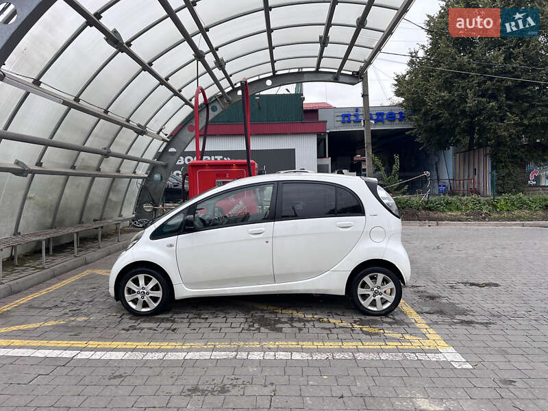 Хэтчбек Citroen C-Zero 2011 в Львове