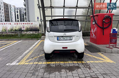 Хетчбек Citroen C-Zero 2011 в 