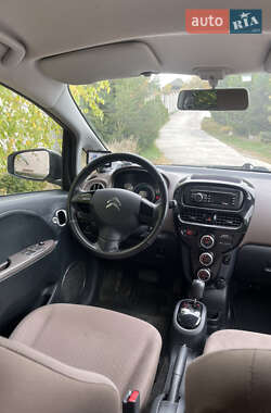 Хэтчбек Citroen C-Zero 2012 в 
