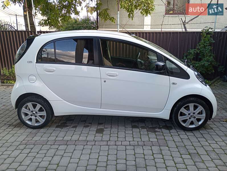 Хэтчбек Citroen C-Zero 2017 в Золочеве фото 5 Хэтчбек Citroen C-Zero 2017 в Золочеве