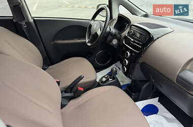 Хетчбек Citroen C-Zero 2017 в 