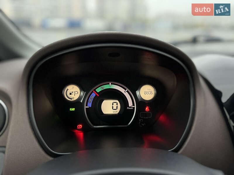 Хетчбек Citroen C-Zero 2017 в Києві