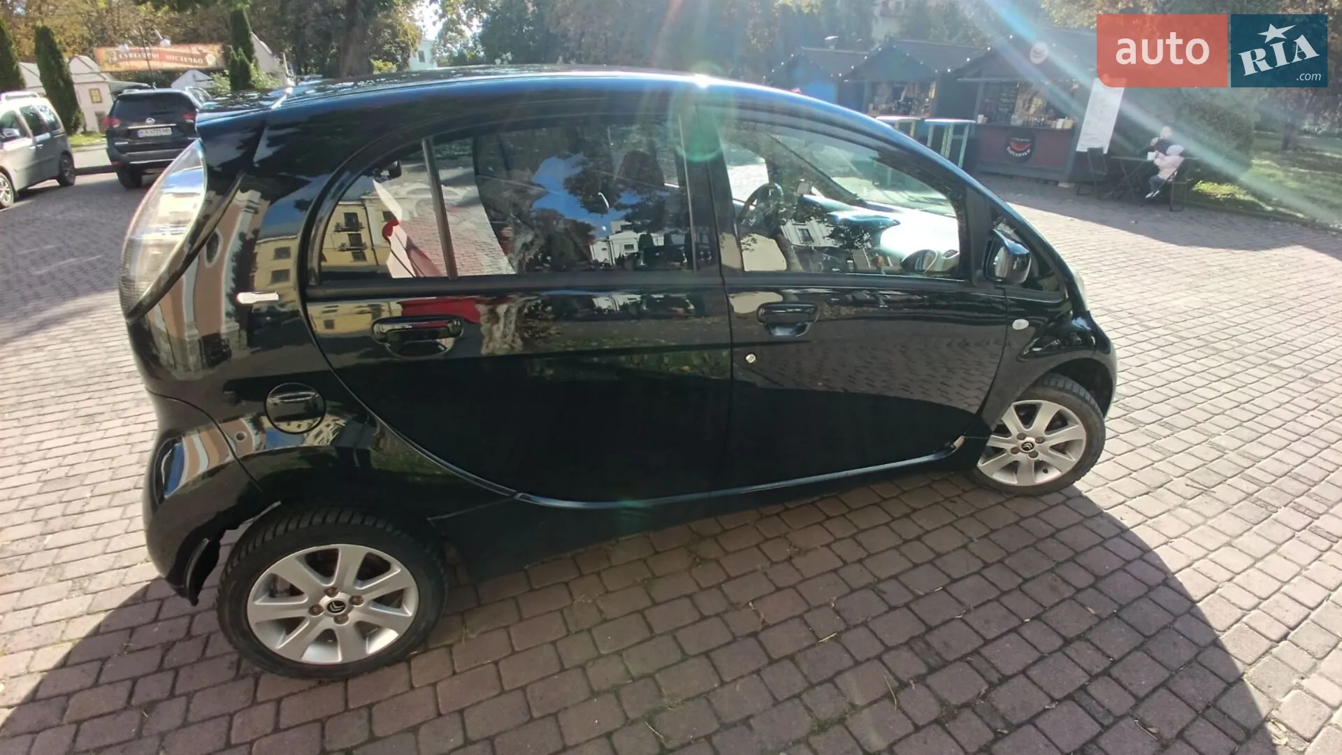 2011 Citroen C-ZERO - мініатюра 11