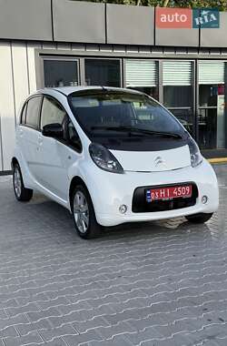 Хэтчбек Citroen C-Zero 2014 в 