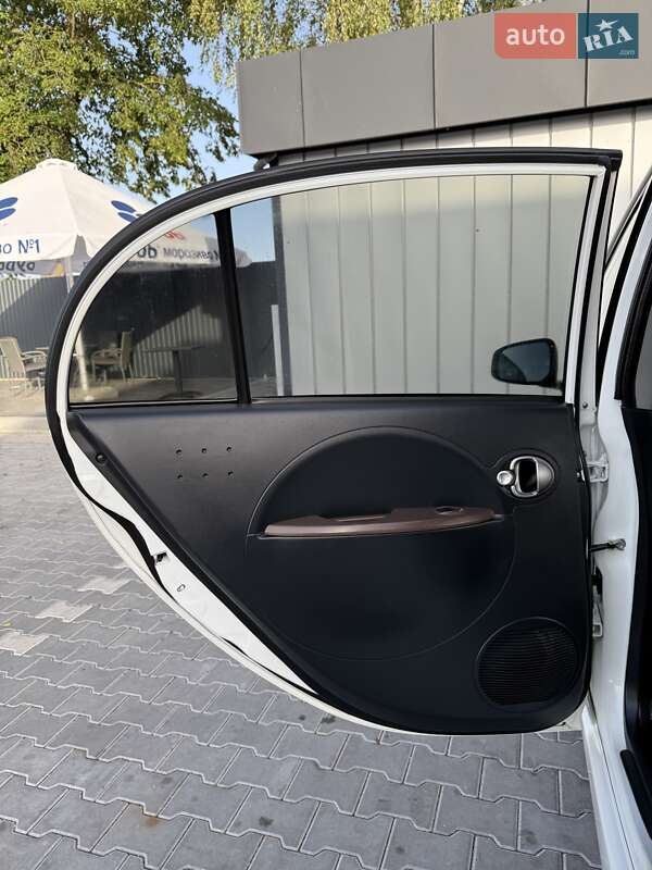 Хетчбек Citroen C-Zero 2014 в Володимирі фото 28 Хетчбек Citroen C-Zero 2014 в Володимирі