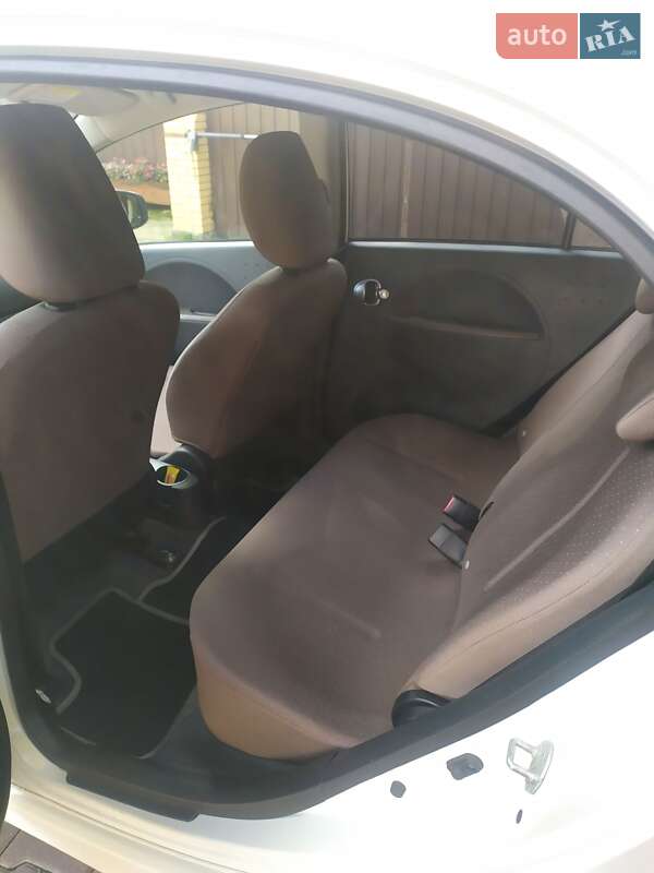 Хэтчбек Citroen C-Zero 2012 в Виннице фото 13 Хэтчбек Citroen C-Zero 2012 в Виннице