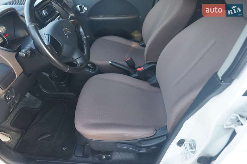 Хетчбек Citroen C-Zero 2014 в Самборі фото 31 Хетчбек Citroen C-Zero 2014 в Самборі