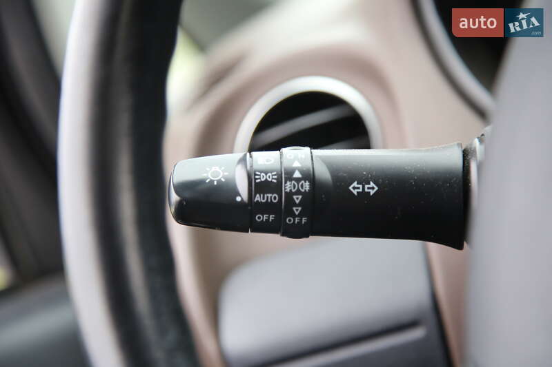 Хэтчбек Citroen C-Zero 2011 в Харькове