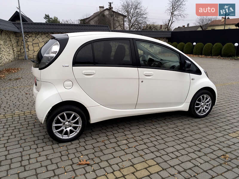 Хэтчбек Citroen C-Zero 2012 в Львове