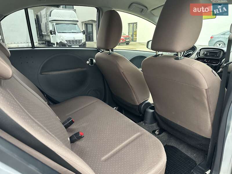 Хэтчбек Citroen C-Zero 2015 в Луцке фото 14 Хэтчбек Citroen C-Zero 2015 в Луцке