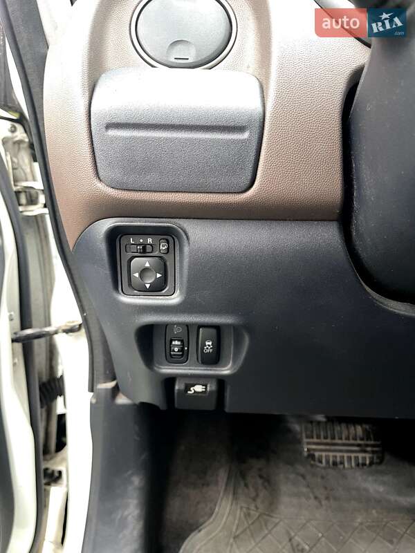 Хэтчбек Citroen C-Zero 2012 в Днепре