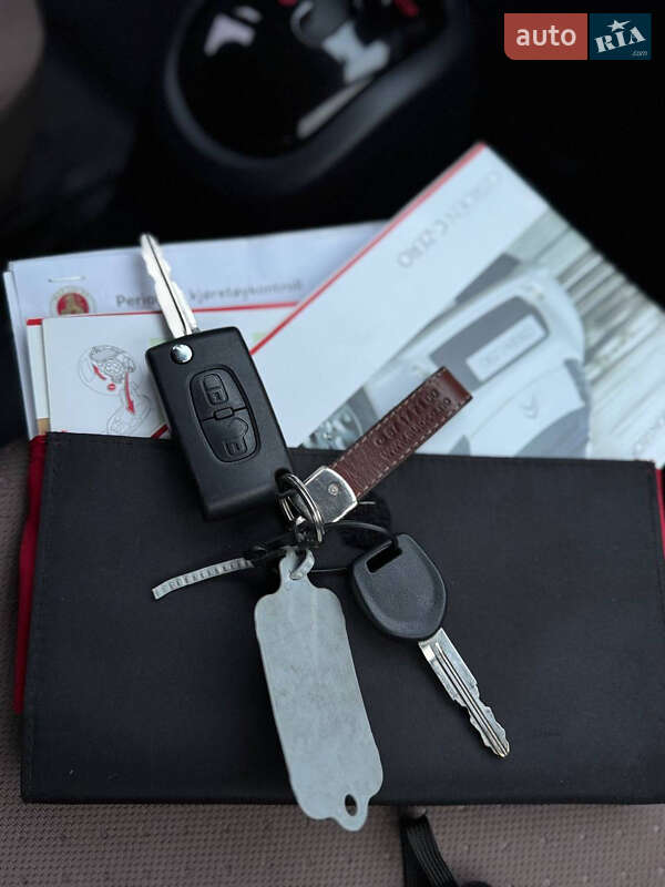 Хэтчбек Citroen C-Zero 2013 в Львове фото 41 Хэтчбек Citroen C-Zero 2013 в Львове