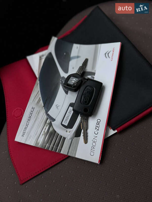 Хэтчбек Citroen C-Zero 2012 в Львове