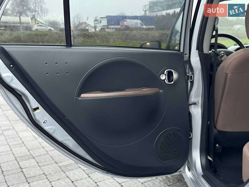 Хэтчбек Citroen C-Zero 2012 в Львове