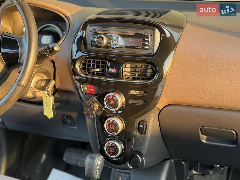 Хэтчбек Citroen C-Zero 2014 в Трускавце фото 29 Хэтчбек Citroen C-Zero 2014 в Трускавце