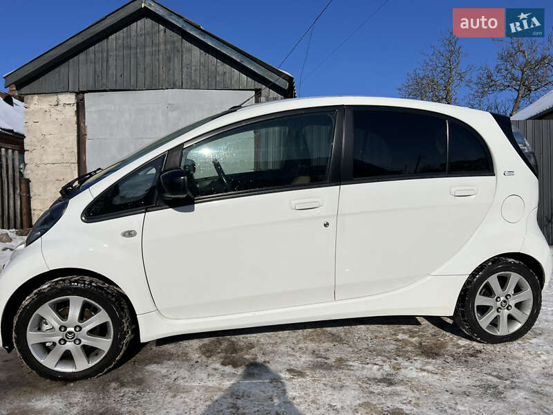 Хэтчбек Citroen C-Zero 2011 в Виннице