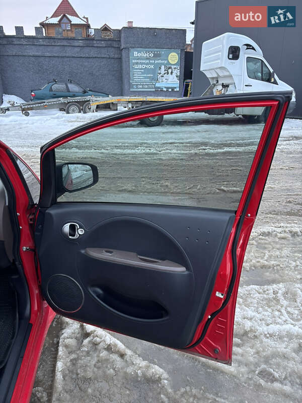 Хетчбек Citroen C-Zero 2012 в Самборі