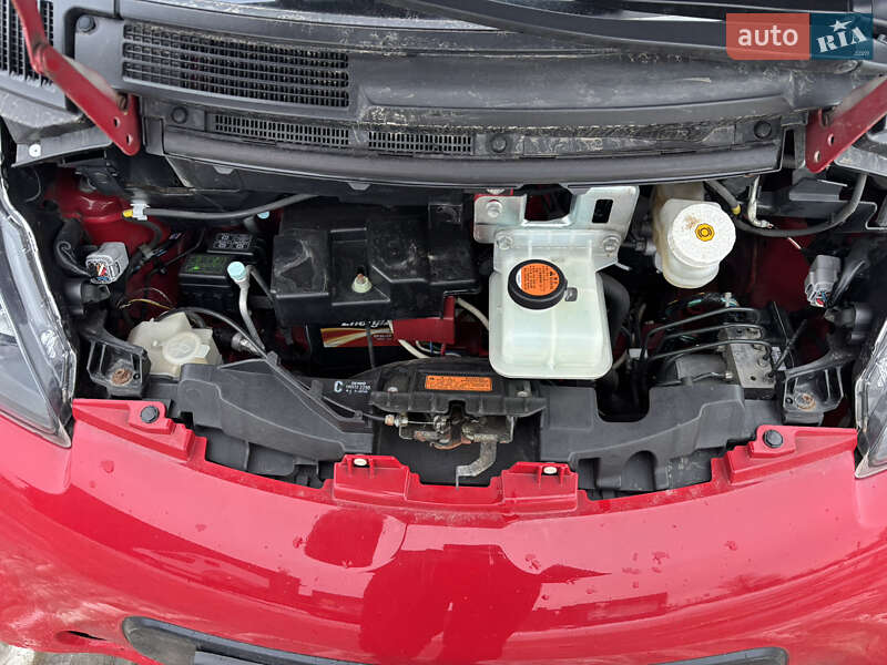 Хетчбек Citroen C-Zero 2012 в Самборі