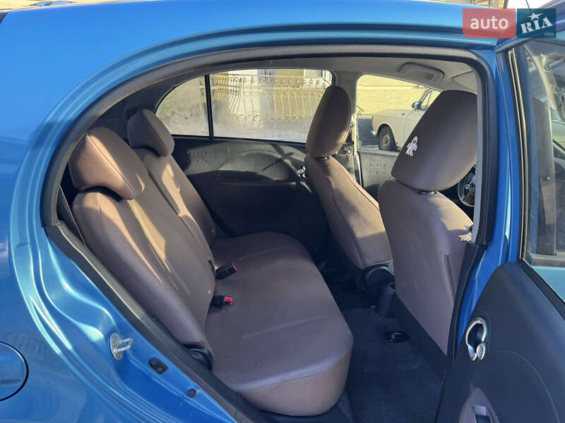 Хэтчбек Citroen C-Zero 2015 в Владимире фото 10 Хэтчбек Citroen C-Zero 2015 в Владимире