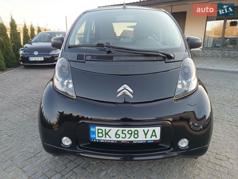 Хэтчбек Citroen C-Zero 2012 в Костополе