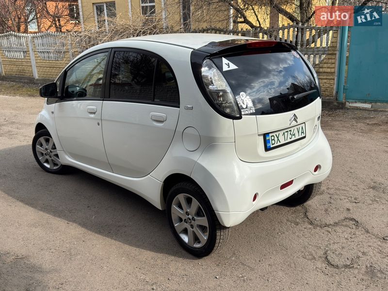 Хэтчбек Citroen C-Zero 2010 в Хмельницком