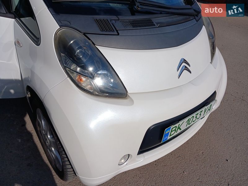 Хетчбек Citroen C-Zero 2011 в Рівному фото 42 Хетчбек Citroen C-Zero 2011 в Рівному
