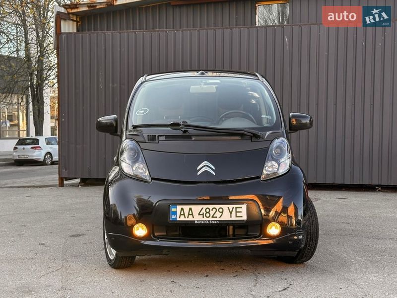 Хэтчбек Citroen C-Zero 2017 в Киеве