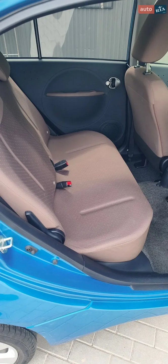 2015 Citroen C-ZERO - мініатюра 18