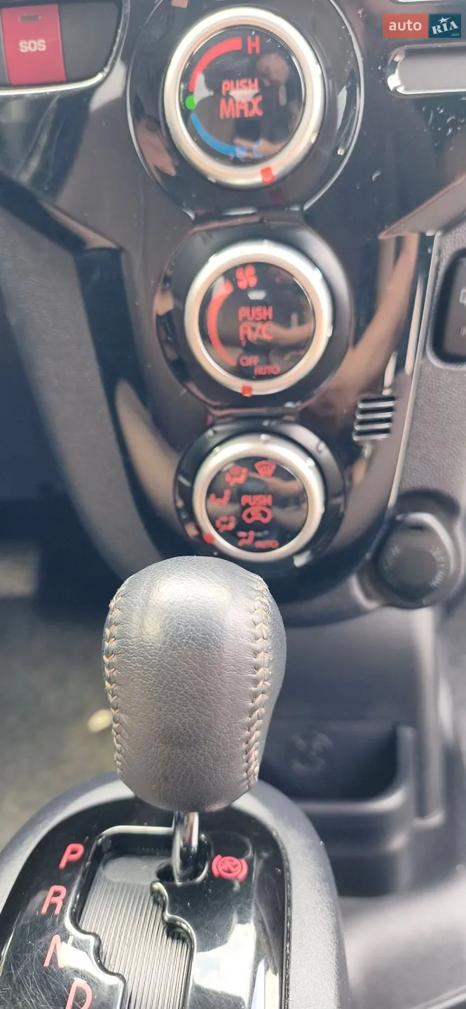 2015 Citroen C-ZERO - мініатюра 36