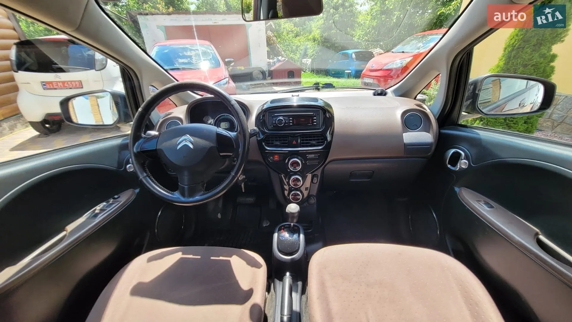2011 Citroen C-ZERO - мініатюра 10