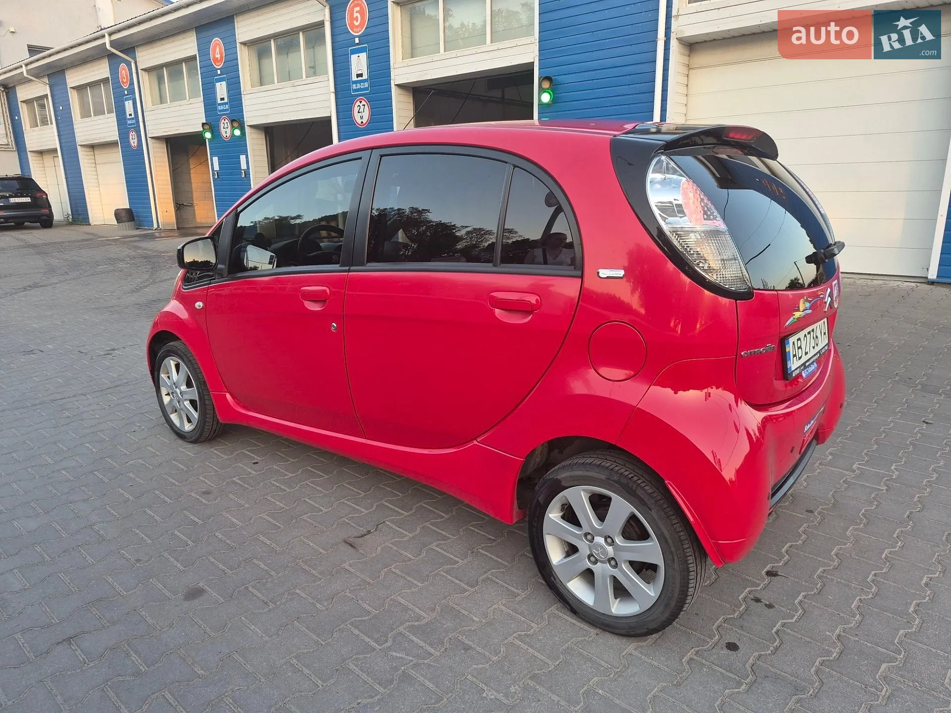 2011 Citroen C-ZERO - мініатюра 4