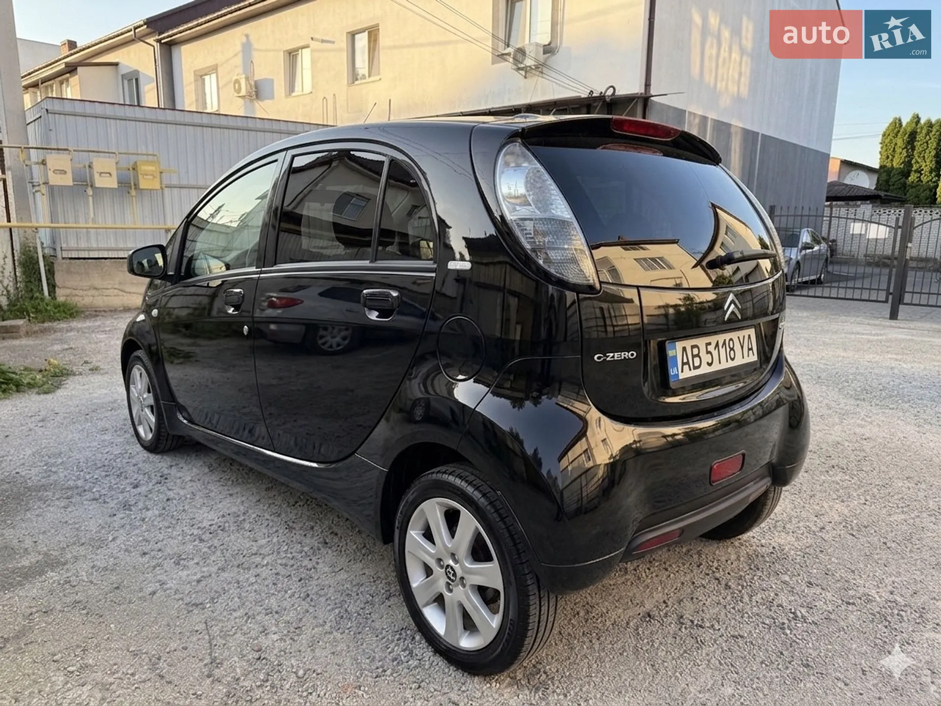 2015 Citroen C-ZERO - мініатюра 2