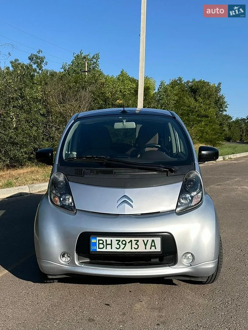 2011 Citroen C-ZERO - мініатюра 7