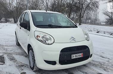 Хэтчбек Citroen C1 2010 в Чернигове