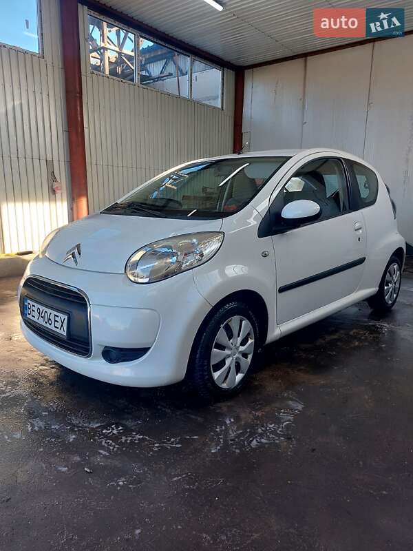 Хэтчбек Citroen C1 2009 в Николаеве