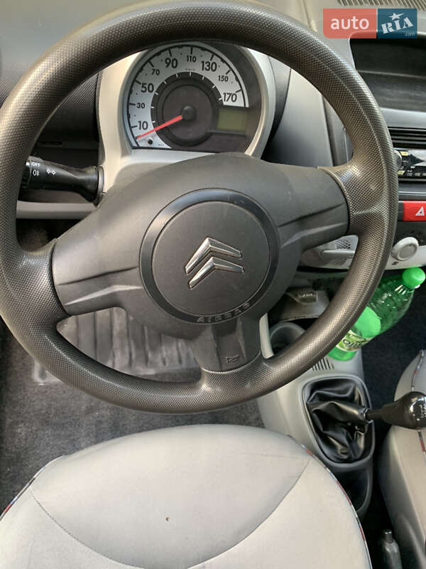 Хэтчбек Citroen C1 2009 в Львове