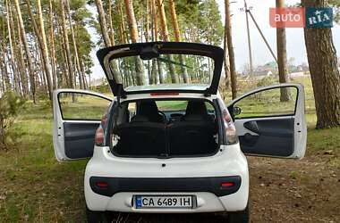 Хэтчбек Citroen C1 2008 в 
