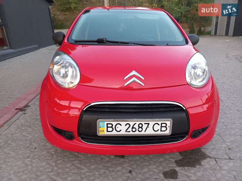 Хэтчбек Citroen C1 2012 в Львове