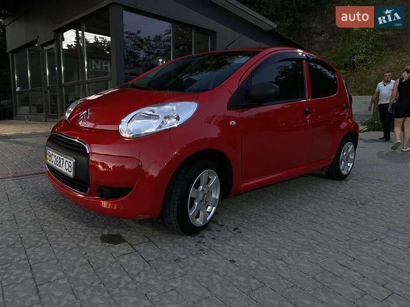 Хэтчбек Citroen C1 2012 в Львове