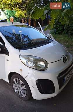 Хэтчбек Citroen C1 2013 в Киеве