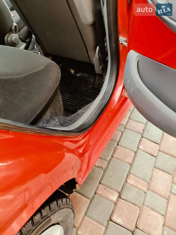 Хэтчбек Citroen C1 2008 в Хмельницком фото 3 Хэтчбек Citroen C1 2008 в Хмельницком